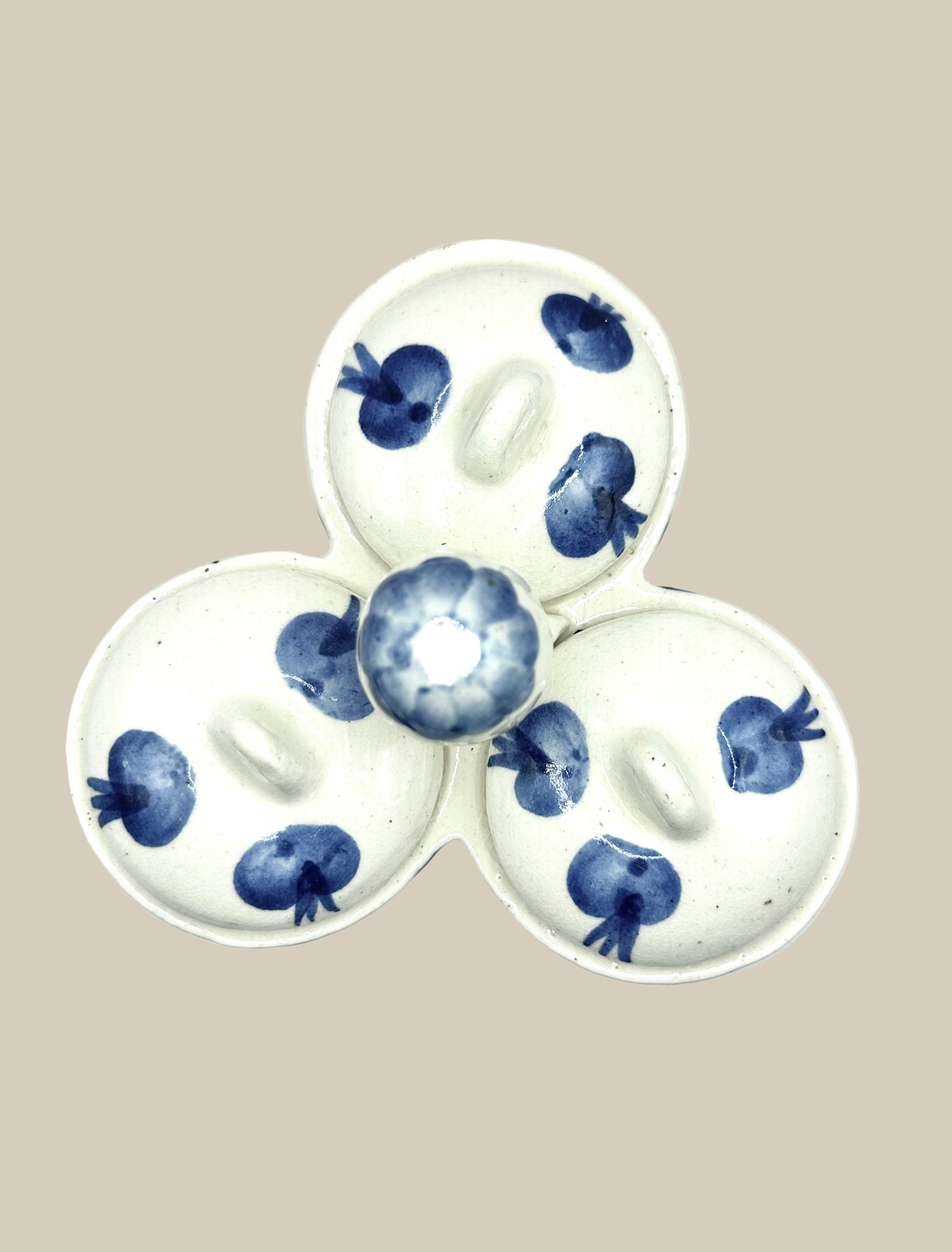 Blueberry and Floral 3-Compartment Dish