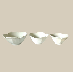 Floral Candle and Nesting Bowl Set