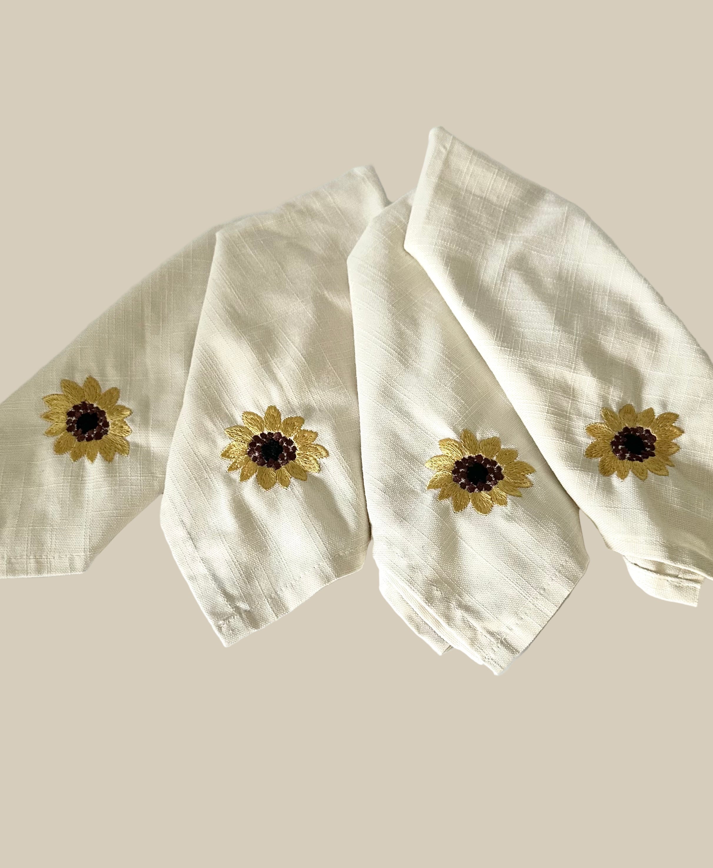 Sunflower Embroidered Napkin Set (4 Count)